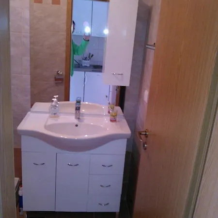 Saplunara 4907a Daire Babino Polje